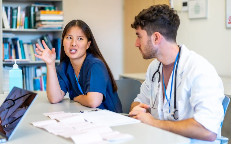 Formación médica de alto nivel al estudiar Medicina y Cirugía en David